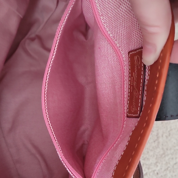 Dooney & Bourke Giraffe Print Tote Bag EUC - Picture 10 of 12